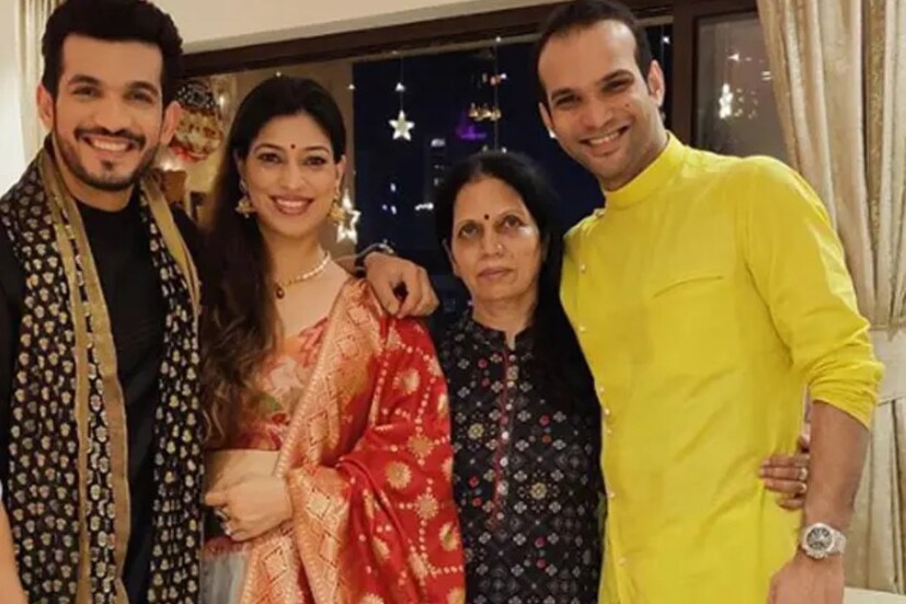 তার পর সংবাদমাধ্যমকে এই রেসোলিউশন নিয়ে বলেন, ''এই বছর সিগারেট ছেড়ে দেব বলে ঠিক করেছিলাম। এটা খুব একটা সহজ নয় কিন্তু। তাও চেষ্টা করছি। প্রায় এক সপ্তাহ হয়ে গেল আমি সিগারেট খাচ্ছি না।''
