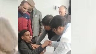 তিনি প্রায় ১ মিনিট ধরে সিপিআর বা কার্ডিওপালমোনারি রিসাসিয়েশন করেন