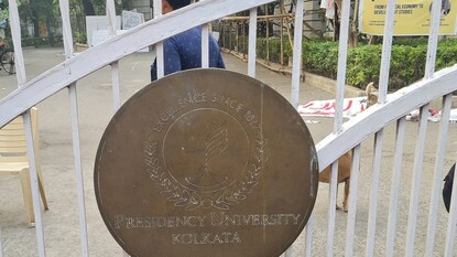 যাদবপুরের পর এবার প্রেসিডেন্সি, মোদির তথ্যচিত্র আজ দেখাবে এসএফআই যাদবপুরের পর এবার প্রেসিডেন্সি, মোদির তথ্যচিত্র আজ দেখাবে এসএফআই