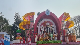 মুখ্যমন্ত্রী, রাজ্যপালের উপস্থিতিতে পালিত হল রেড রোডে প্রজাতন্ত্র দিবস, প্রদর্শিত হল দুর্গাপুজো নিয়ে বিশেষ ট্যাবলো