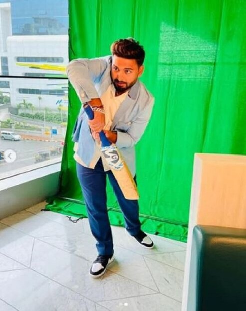 এখন প্রশ্ন হল, পন্থ যদি আইপিএল না খেলেন, তাহলে তিনি কি ১৬ কোটি টাকা পাবেন, যে দামে দিল্লি ক্যাপিটালস এই খেলোয়াড়কে আইপিএল ২০২৩ এর জন্য ধরে রেখেছে, তাহলে উত্তর হল হ্যাঁ। তবে এই টাকা ফ্র্যাঞ্চাইজি দেবে না, দেবে খোদ বিসিসিআই।