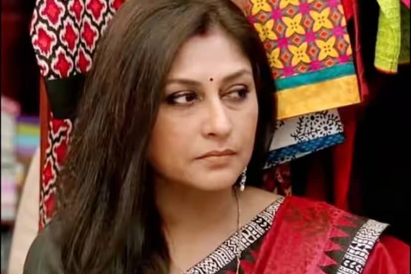 কিন্তু রাজনীতির ময়দানে কাজ করতে করতে অভিনয় থেকে দূরে সরে গিয়েছিলেন অভিনেত্রী। এত দিন পরে ফিরে কেমন লাগছে তাঁর? এক সংবাদমাধ্যমকে প্রথমেই তিনি বলেন, ‘‘এখন আমি আর ভাল দেখতে নই। আগে এর থেকে বেশি সুন্দর দেখতে ছিলাম। সেটা মাথার মধ্যে খিটখিট করে। আসলে কখনওই নিজের যত্ন নিইনি তো। তাতে চেহারা নষ্ট হয়ে যায়।’’