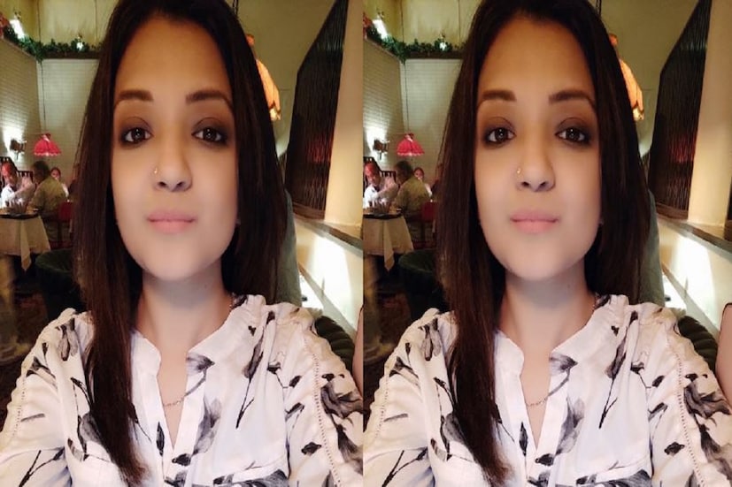 এমনই পরিবর্তন এসেছে সানন্দা বসাকের জীবনেও বিয়ের পরে শ্বশুরবাড়ি বা স্বামীর বাড়ি যাওয়া ৷ একে একে বেশ কিছু পরিবর্তন হয় অন্য পাঁচটা মেয়ের মত টেলি অভিনেত্রী সানন্দা বসাকের জীবনেও ৷ ছবি সৌজন্যে ইনস্টাগ্রাম ৷