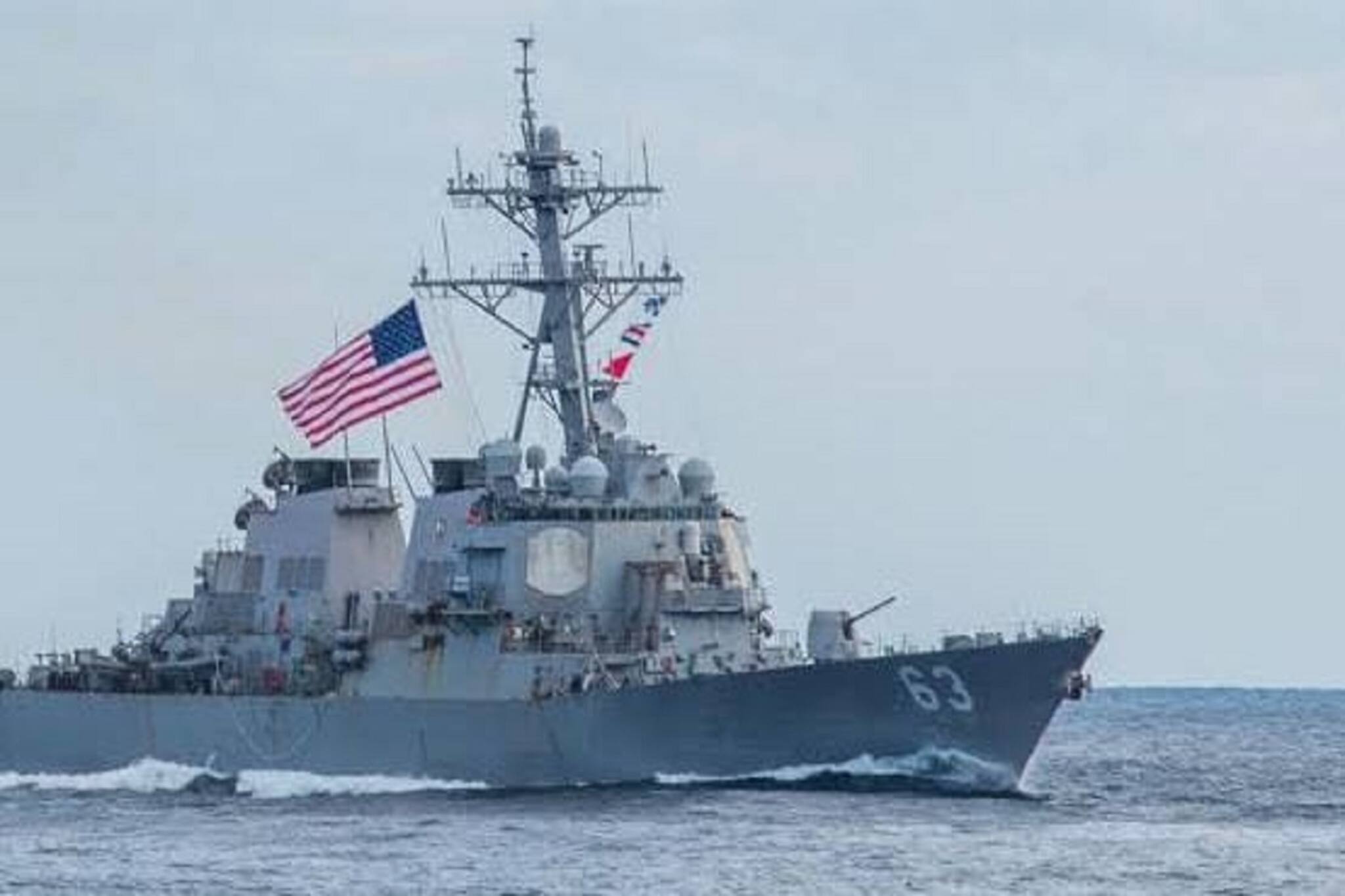 চিনের হুমকি শুধুই মুখে! যুদ্ধ জাহাজ ভাসিয়ে বেজিংকে তাচ্ছিল্য করল তাইওয়ান