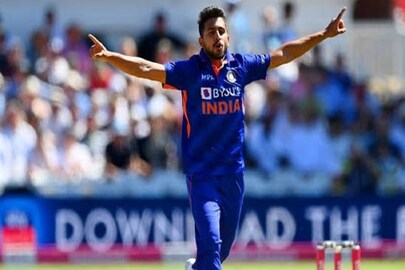 লঙ্কার বিরুদ্ধে হুঙ্কার উমরানের