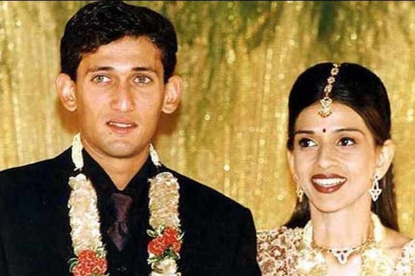 এদিকে অজিত আগরকর এক মরাঠি পণ্ডিত পরিবারে জন্মগ্রহণ করেন। ফাতিমা ধর্ম সূত্রে মুসলিম। দেশ বিদেশের তাবড় ব্যাটারকে ঠান্ডা করে দিলেও এই দেশের গোঁড়া সমাজকে ঠান্ডা করতে অনেকটা সময় লেগেছিল অভিজ্ঞ বোলারটির। এমনকী বিয়ের পরও অজিত-ফাতিমাকে অনেক সমালোচনার মুখে পড়তে হয়েছে। কিন্তু সে সবের তোয়াক্কা না করে দু’জনেই তাদের প্রেমকে পরিণতি দেওয়ার সিদ্ধান্ত নেন।