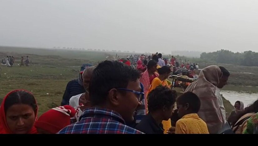 প্রায় ৪০০ বছর ধরে চলে আসছে এখানে এই স্নানযাত্রা।