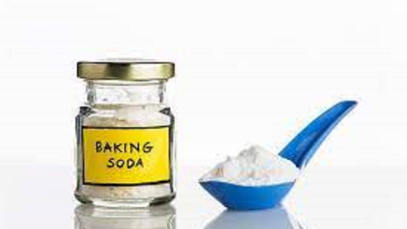 চুলের জন্য বেকিং সোডা ব্যবহার করা কি ঠিক Baking soda or sodium