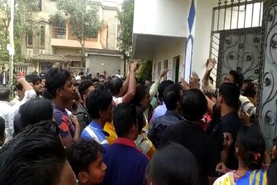 চাঞ্চল্য বাউড়িয়ায়
