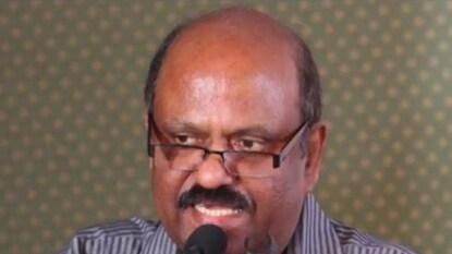 আইন মেনেই উপাচার্যদের বৈঠকে ডাক নয়া রাজ্যপালের, নজরে রাজভবনের বৈঠক আইন মেনেই উপাচার্যদের বৈঠকে ডাক নয়া রাজ্যপালের, নজরে রাজভবনের বৈঠক