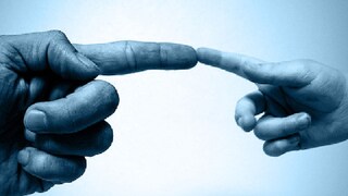 ‘ভাল স্পর্শ- খারাপ স্পর্শ...’ সিলেবাসে আরও বড় আকারে নিয়ে আসল রাজ্য (Representative Image) ‘ভাল স্পর্শ- খারাপ স্পর্শ...’ সিলেবাসে আরও বড় আকারে নিয়ে আসল রাজ্য (Representative Image)