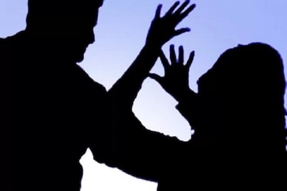 যৌন হেনস্থার অভিযোগ