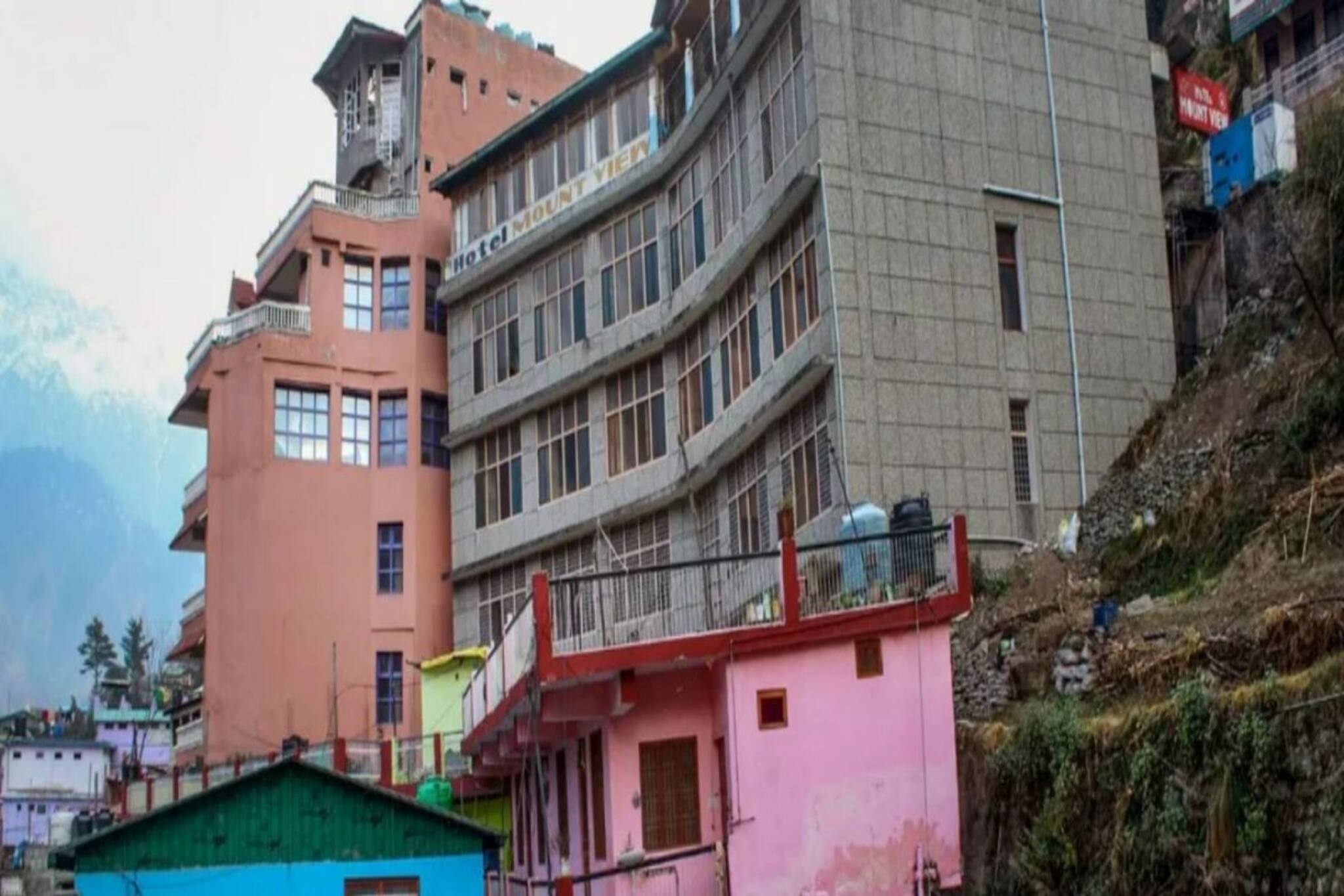 ১২ দিনে সাড়ে ৫ সেন্টিমিটার বসে গিয়েছে যোশীমঠ! ISRO -র ছবিতে সত্যি ফাঁস!