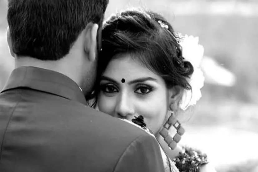 আমরা আসলে এই সব কথোপকথনগুলো এড়িয়ে যাই এটা ভেবে যে, বললে অনেক কিছু হতে পারে। কিন্তু আমরা এটা বুঝি না যে না বললেও অনেক কিছু হতে পারে। ছবি : প্রতীকী ছবি 