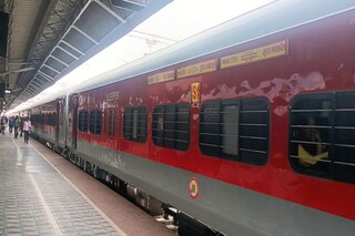 ট্রেন বাতিল 