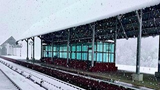 তুষারপাতে ভাইরাল রেলওয়ে স্টেশন 