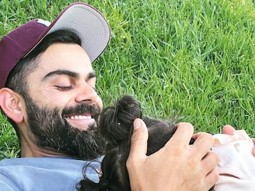 মেয়ের জন্মদিনে ছবি পোস্ট বিরাটের (Photo Courtesy: Virat Kohli/Twitter)