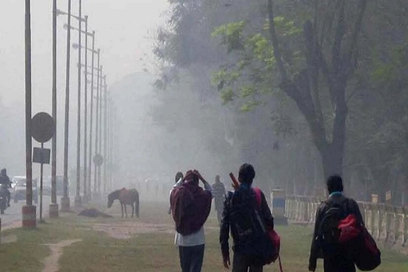মধ্য জানুয়ারিতেই বিদায় নিয়েছে শীত৷ আবহাওয়া দফতরের পূর্বাভাস, আগামী চার-পাঁচ দিন শুষ্ক আবহাওয়া থাকবে, বৃষ্টির সম্ভাবনা নেই। তাপমাত্রা সামান্য বাড়বে উত্তরবঙ্গে, সকালে থাকবে হালকা কুয়াশা। ফেব্রুয়ারির প্রথম সপ্তাহে নামতে পারে পারদ, ফিরতে পারে শীতের আমেজ।