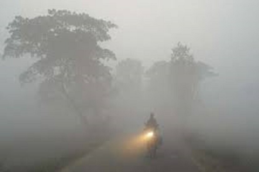 হাড় কাঁপানো ঠান্ডার সঙ্গে হু হু করে উত্তুরে হাওয়া শীতের দাপটে দেশের সঙ্গে সঙ্গে এখন কাঁপছে বাংলাও ৷ প্রতীকী ছবি ৷