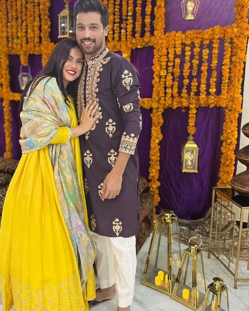 মাত্র ২৮ বছর বয়সে ক্রিকেট থেকে অবসর নিয়েছিলেন তিনি। তাঁকে একটা সময় পাকিস্তানের সব থেকে সম্ভাবনাময় পেসার বলা হত। সেই ক্রিকেটার মহম্মদ আমির নিজের দোষেই নিজের কেরিয়ার শেষ করেছিলেন।