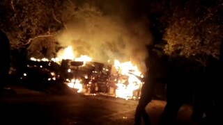 truck full of hay caught fire