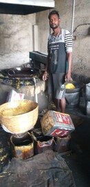 যে চানাচুর খাচ্ছেন সেটা বুঝেশুনে খাচ্ছেন তো!পাওয়া গেল নকল চানাচুর তৈরির কারখানা