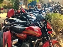 এলাকা থেকে উধাও হচ্ছিল একের পর এক মোটরবাইক! শেষমেশ রহস্যের কিনারা করল পুলিশ