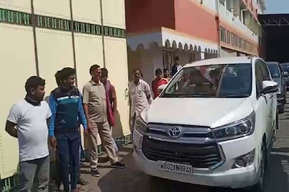 পতাকা কারখানায় আয়কর হানা। 