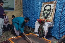 জীবনানন্দ দাশের জন্মবার্ষিকীতে শ্রদ্ধার্ঘ্য, তৈরি হবে কবির পূর্ণাবয়ব মূর্তি