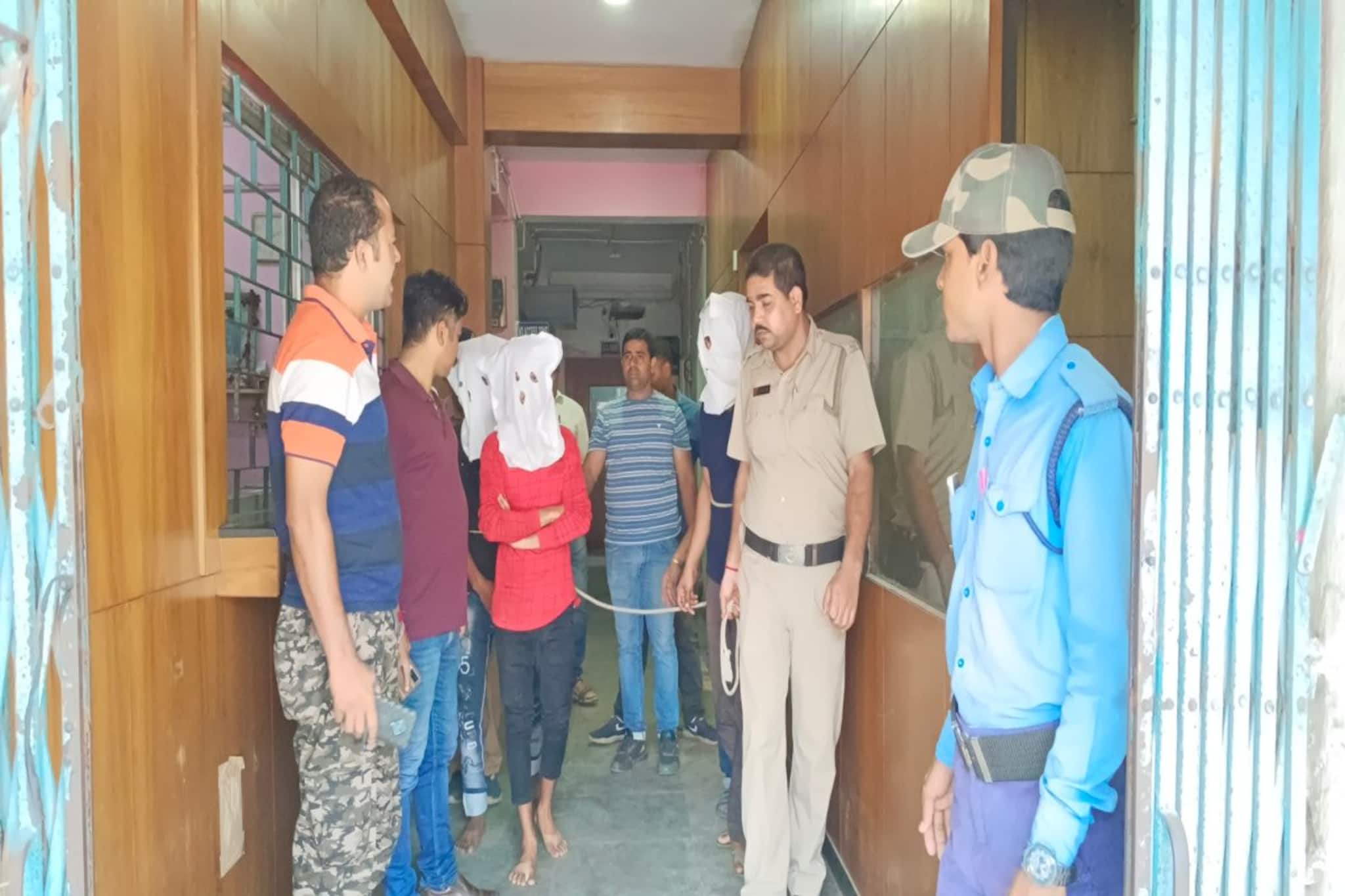 বিষ্ণুপুরের ডাকাতির আগেই আগ্নেয়াস্ত্র সহ গ্রেফতার ডাকাতদল