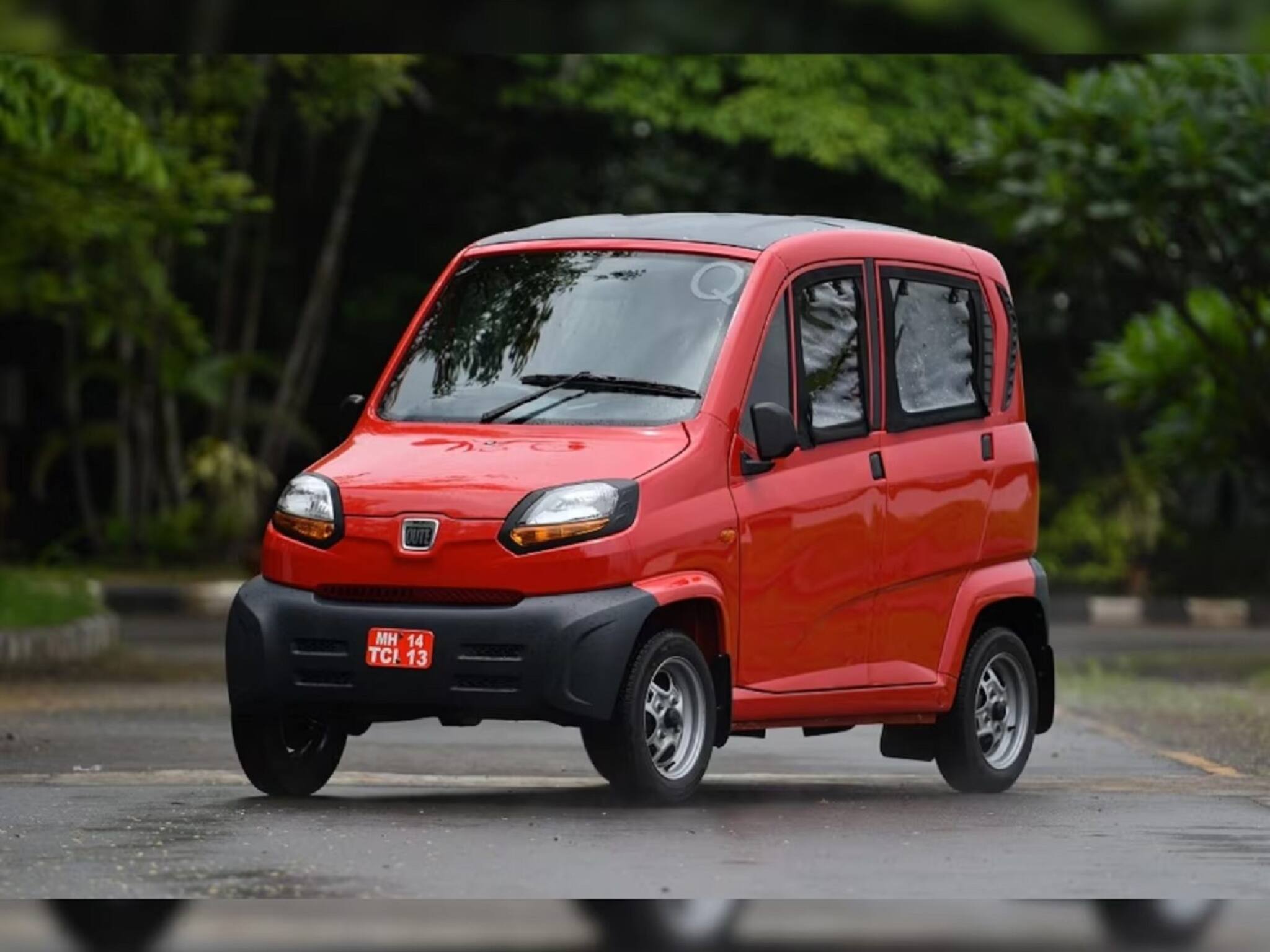 Bajaj Qute (RE60): বুলেটের দামে গাড়ি, মাইলেজ ৩৫ কিমির বেশি! গ্রাহকদের জন্য অনন্য উপহার বাজাজের