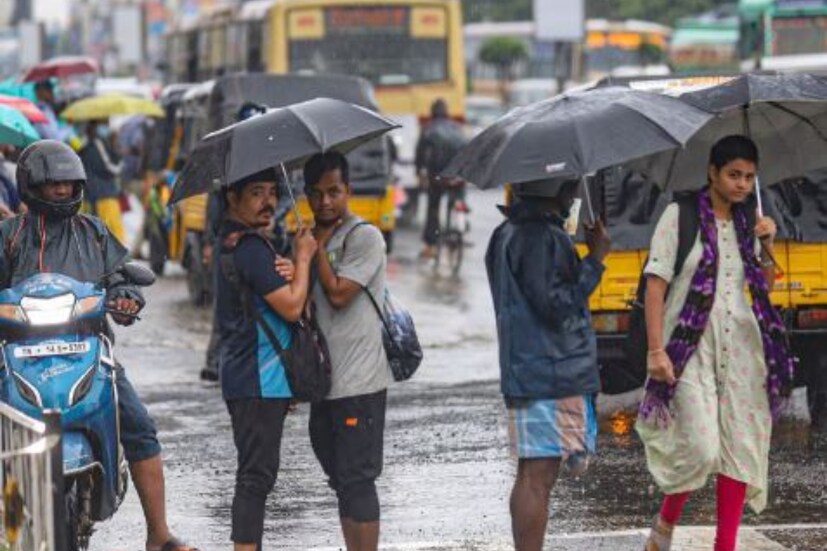 দুর্বল ওয়েস্টার্ন ডিস্টার্বেন্স পশ্চিম হিমালয়ের উপর সক্রিয়। এ কারণে পার্বত্য রাজ্যের চূড়ায় মাঝারি তুষারপাত হতে পারে। একই সঙ্গে পাহাড়ি রাজ্যের পাদদেশে বৃষ্টির সম্ভাবনা। এর আগে আজ ইন্দোর সহ অরুণাচল প্রদেশে ভূমিকম্প অনুভূত হয়। যার তীব্রতা রিখটার স্কেলে ছিল 4 যা রেকর্ড করা হয়।