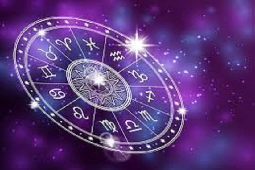 Conjunction Of Saturn And Mercury: চাকরিতে পদোন্নতি হবে সহজেই ৷ কর্মক্ষেত্রে জুনিয়র ও সিনিয়রের মধ্যে সমন্বয় সাধন হবে ৷ প্রতীকী ছবি ৷