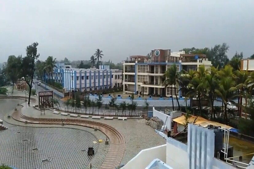 আবহাওয়া দফতরের ওয়েবসাইট থেকে পাওয়া যায় দিঘার শেষ ২৪ ঘণ্টায় আবহাওয়া ছিল, সর্বোচ্চ তাপমাত্রা ৩১ ডিগ্রি সেলসিয়াস এবং সর্বনিম্ন তাপমাত্রা ২২.৯ ডিগ্রি সেলসিয়াস। এদিন অর্থাৎ ২৬ ফেব্রুয়ারি শনিবার দিঘার সর্বোচ্চ তাপমাত্রা ৩১ ডিগ্রি। সর্বনিম্ন তাপমাত্রা থাকবে ২৩.২ ডিগ্রি সেলসিয়াস। যা স্বাভাবিক সর্বনিম্ন তাপমাত্রার চেয়ে ৩ ডিগ্রি বেশি।