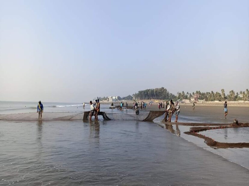 সকালের দিকে কুয়াশা ও সারাদিন দিঘার রোদ ঝলমলে আকাশ। বাতাসে আপেক্ষিক আর্দ্রতার সর্বোচ্চ পরিমাণ ৮৯ শতাংশ। আগামী ২৪ ঘণ্টায় দিঘায় সর্বনিম্ন তাপমাত্রা প্রায় একই থাকবে।