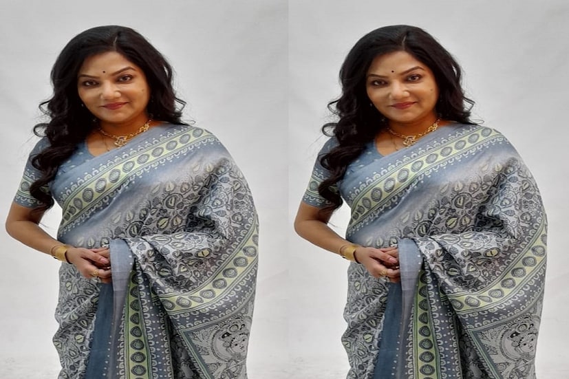 শাশ্বত চট্টোপাধ্যায়ের শোতে তিনি জানিয়েছিলেন ৷ এখন এমন কিছু পরিস্থিতি আছে যা মায়ের সঙ্গে শেয়ার করা সম্ভব হয়, তাই পরবর্তী প্রজন্মের কেউ থাকলে সেটা শেয়ার করতে পারতেন ৷ ফাইল ছবি ৷