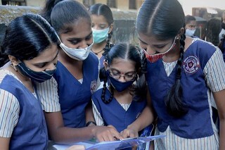 কাল মাধ্যমিকের জীবনবিজ্ঞান পরীক্ষা, কী ভাবে ছাঁকা নম্বর তুলবেন? জানুন শিক্ষকের টিপস