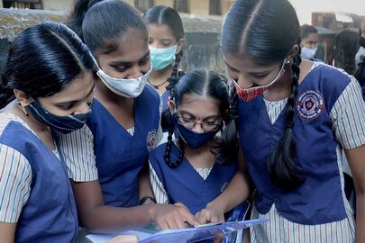 কাল মাধ্যমিকের জীবনবিজ্ঞান পরীক্ষা, কী ভাবে ছাঁকা নম্বর তুলবেন? জানুন শিক্ষকের টিপস