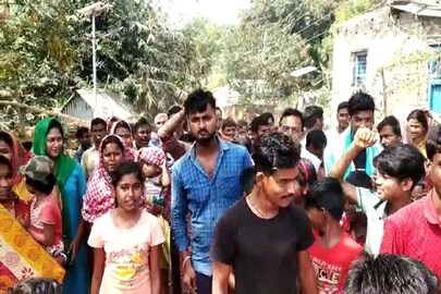 ছাত্রীর মৃত্যু 