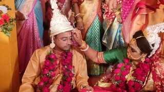 হুগলির বিয়ের ভিডিও ভাইরাল হুগলির বিয়ের ভিডিও ভাইরাল