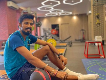 রঞ্জি ফাইনালের আগে ঈশানের ‘চোট’ নিয়ে দুশ্চিন্তায় বাংলা শিবির, পায়ের আঙুলের চোটে অনিশ্চিত বঙ্গ পেসার