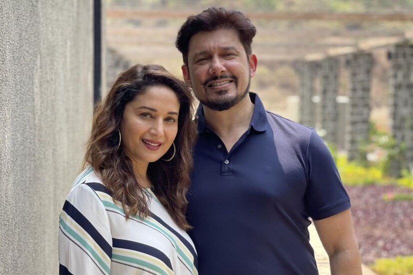 মাধুরী অসুস্থ হলেও স্বামীকে অন্যদের চিকিৎসায় ব্যস্ত থাকতে হয়। এভাবেই এক এক করে দাম্পত্যের কঠিন দিনগুলি তুলে ধরলেন সকলের সামনেই। কিন্তু তার পরেও এতগুলি বছর এক ছাদের দুই সন্তানকে নিয়ে ঘর করলেন তাঁরা। নেনে আর মাধুরীর বিয়ে হয় ১৯৯৯ সালে। প্রায় দশ বছর আমেরিকায় সংসার পেতেছিলেন তাঁরা।