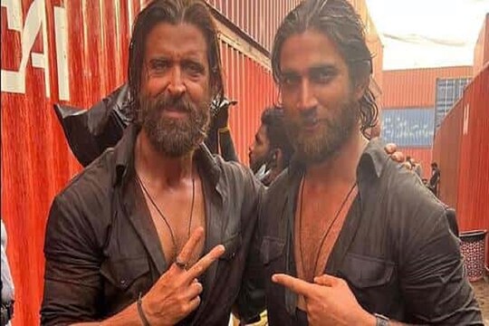 শুধু দেখতেই এক নয়! হৃতিকের বডি ডাবলের সঙ্গে বিশেষ যোগ রয়েছে সুশান্তের, জেনে নিন