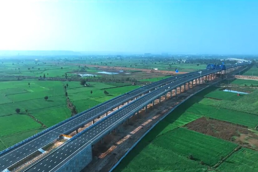 এদিন দৌসার জনসভা থেকে মোদির আহ্বান, &quot;রাজস্থানকে বাঁচাতে বিজেপি-কে ফের ক্ষমতায় ফিরিয়ে আনা দরকার। রাজস্থানে যদি ডাবল ইঞ্জিন সরকার থাকত, তাহলে রাজস্থানে আরও উন্নয়ন হতো। কংগ্রেস না নিজে কাজ করে, না কাউকে কাজ করতে দেয়।&quot;