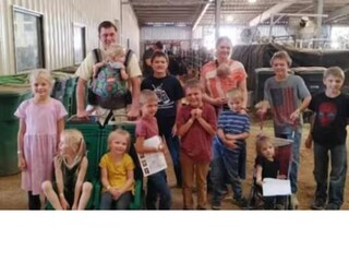 আরও সন্তান পেতে চান এই দম্পতি৷