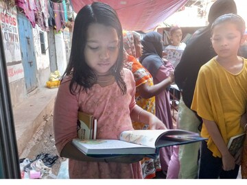 শুধু বই পড়ার আনন্দ নয়, বসবে গল্প বলার আসরও