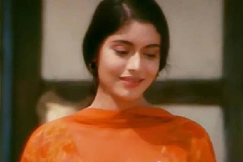নেহার জন্মগত নাম শাবানা রাজা৷ সিভিল ইঞ্জিনিয়ার বাবা এবং গৃহবধূ মায়ের সন্তান শাবানার স্বপ্ন ছিল না অভিনেত্রী কেরিয়ারের৷ দিল্লিতে পড়াশোনার সময় তিনি নজরে পড়েন বিধুবিনোদ চোপড়ার ইউনিটের কর্মীদের৷ 