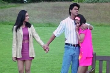 তুঙ্গে ছিল ঘনিষ্ঠতা, ভালবাসার গুঞ্জনে তোলপাড় চারদিক! তবুও ভেঙে খানখান সেই প্রেম