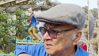  মনোজ মিত্র