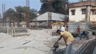 জেলাসদর কোচবিহার এমজেএন মেডিক্যাল কলেজ ও হাসপাতালের ঠিক উলটো দিকে ৫০ শয্যা বিশিষ্ট কোভিড হাসপাতাল গড়ার কাজ শুরু হয়েছে